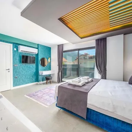 Sleeps 8 With Pool Air Con And Wifi Villa Ovacık